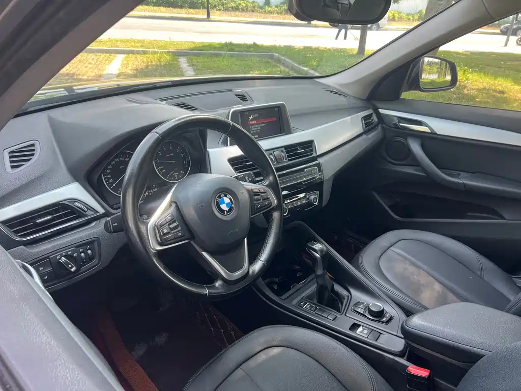 BMW X1 — фото 17