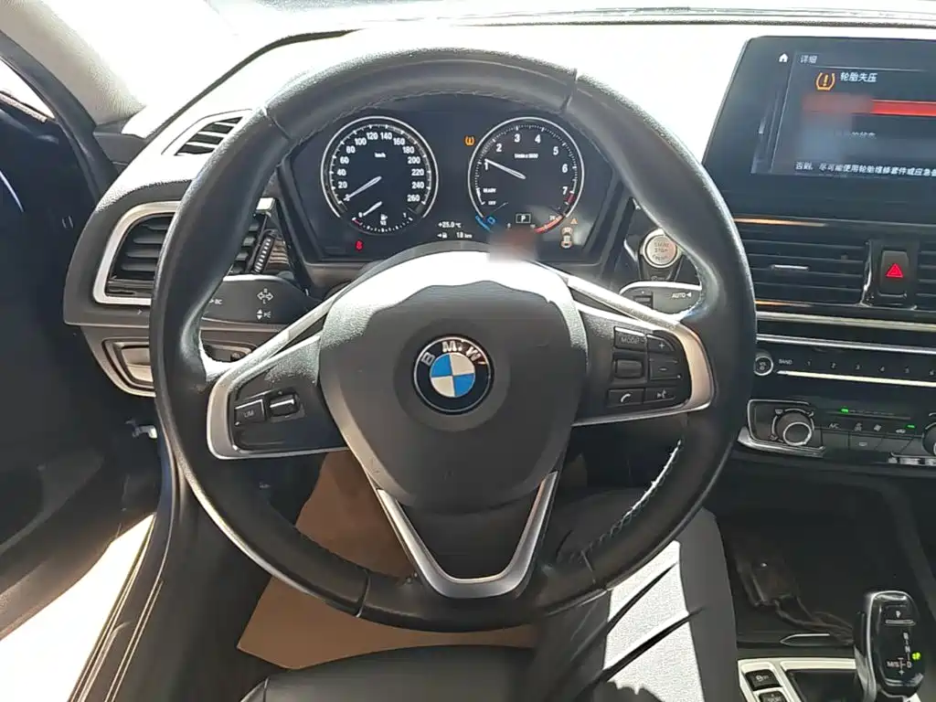 BMW 1 Series — фото 11