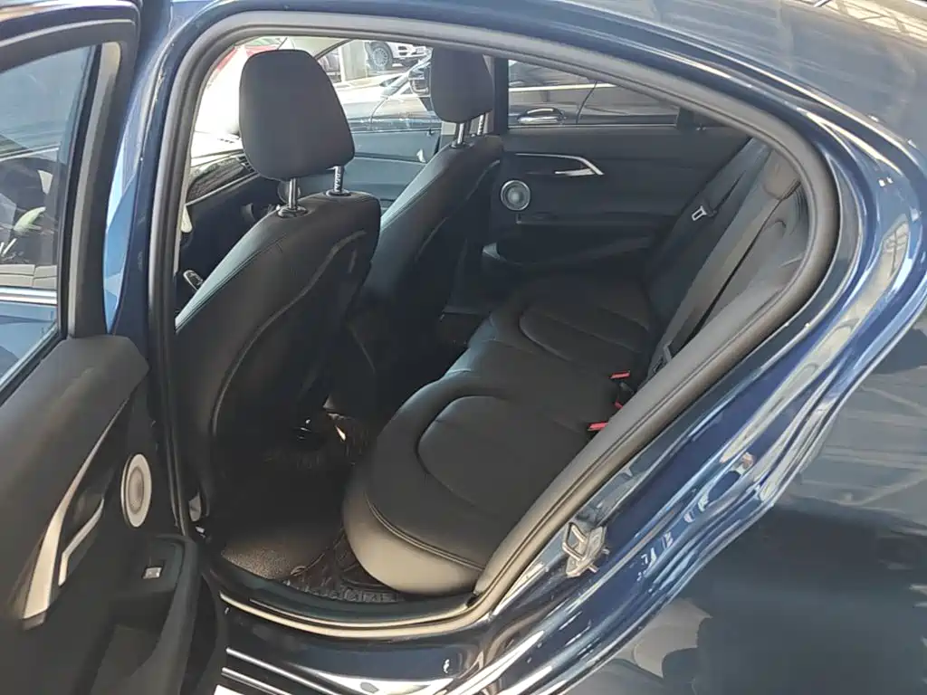 BMW 1 Series — фото 17