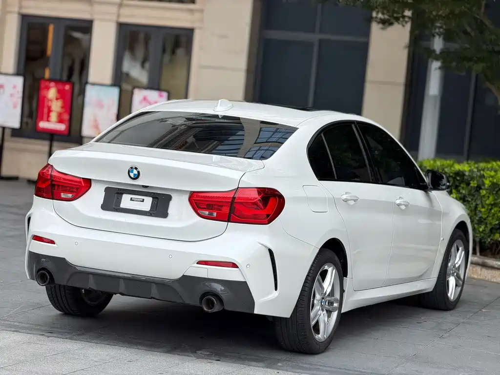 BMW 1 Series — фото 9