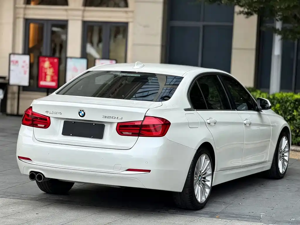 BMW 3 Series — фото 10
