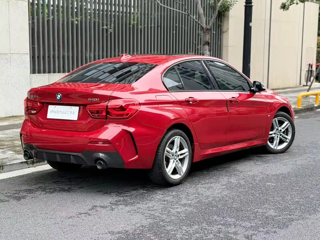 BMW 1 Series — фото 3