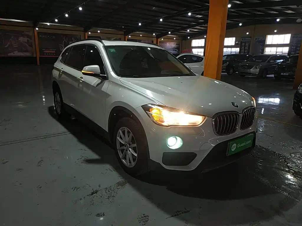 BMW X1 — фото 4