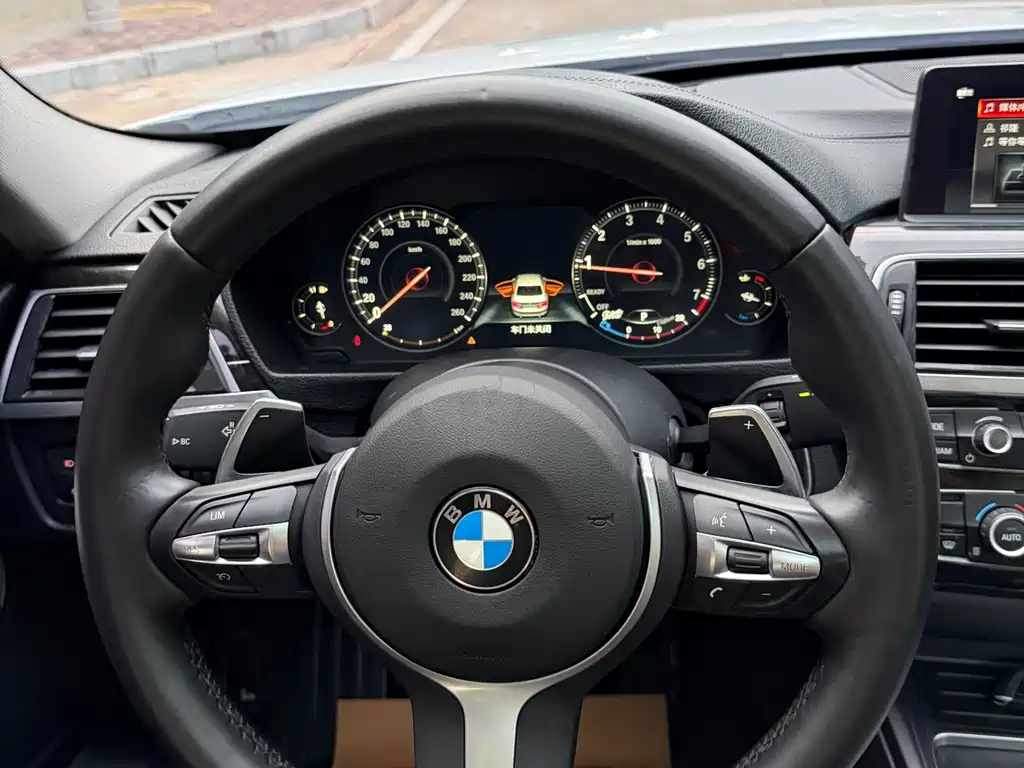 BMW 3 Series — фото 11