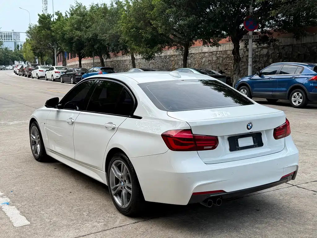 BMW 3 Series — фото 4