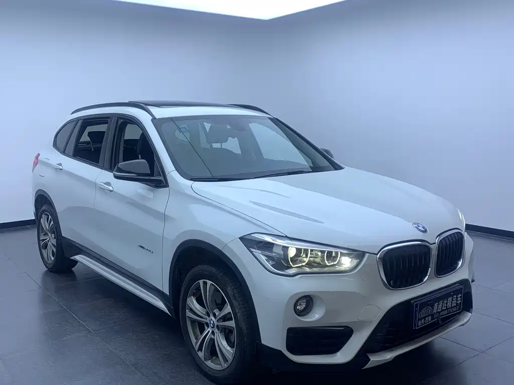 BMW X1 — фото 3