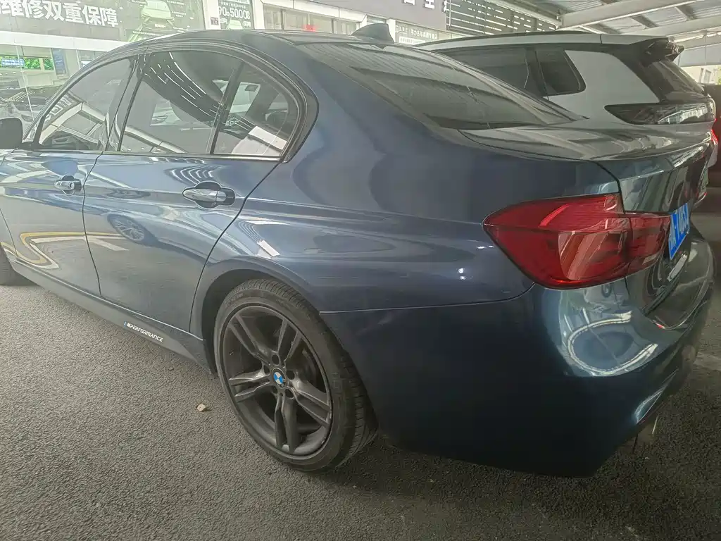 BMW 3 Series — фото 11