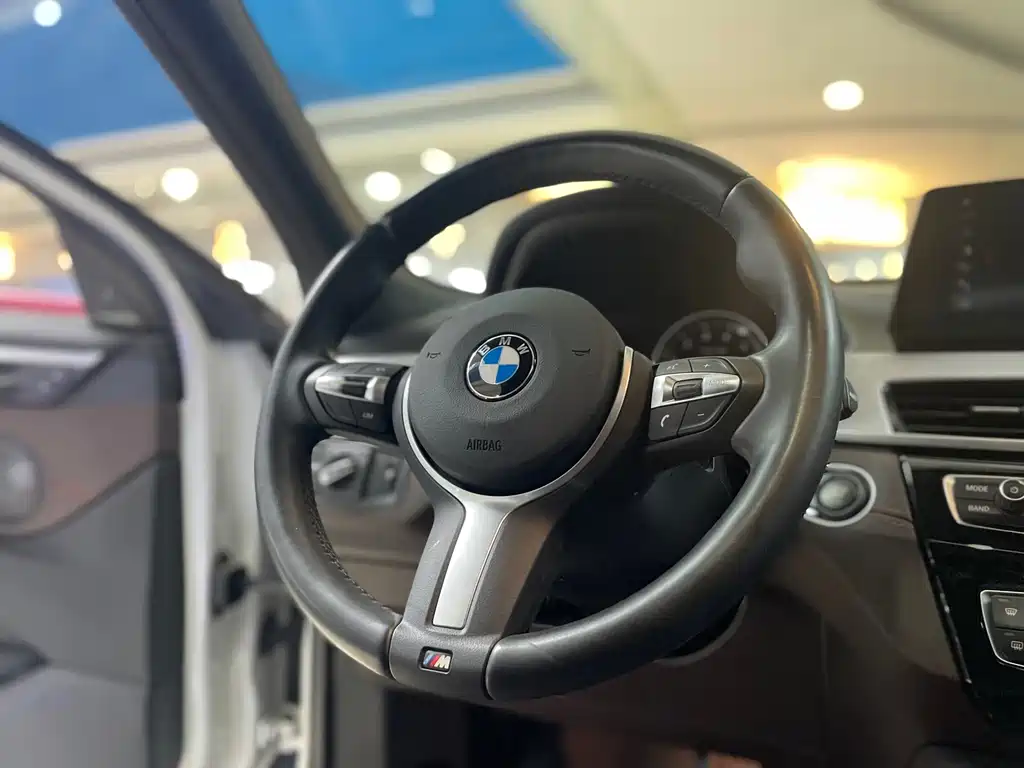 BMW X2 — фото 8
