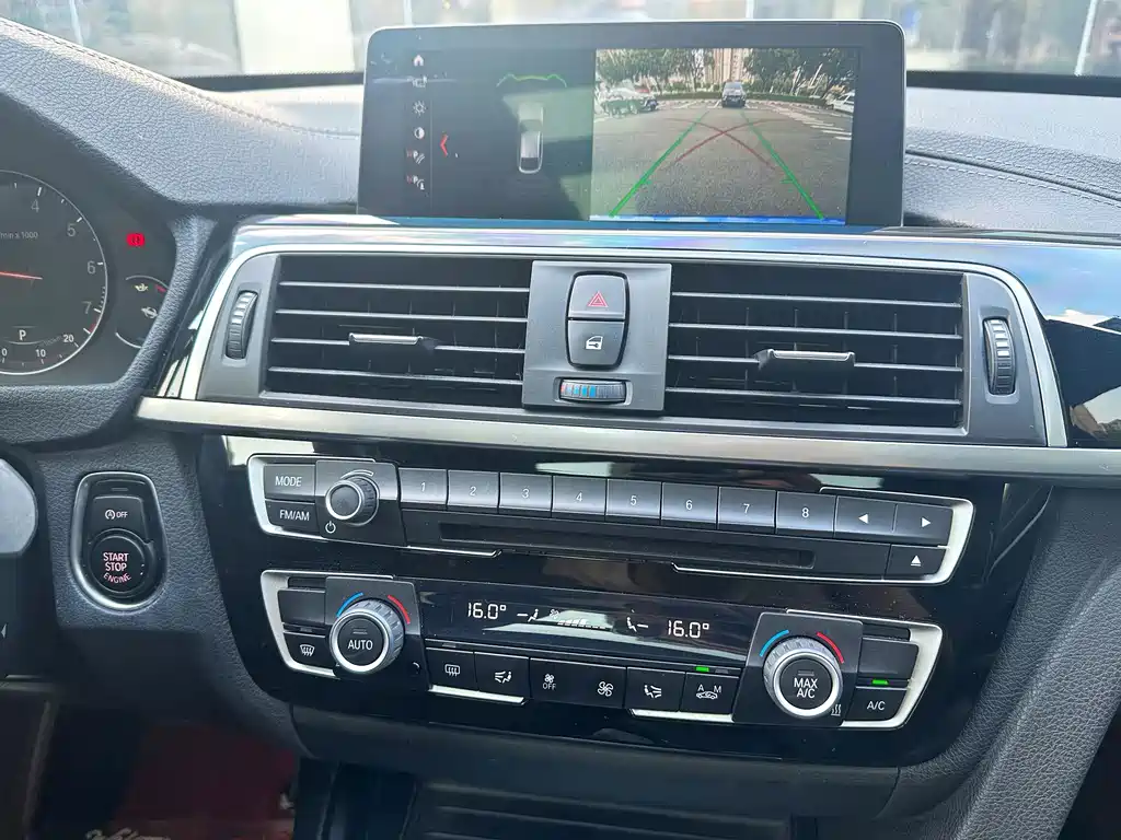 BMW 3 Series GT — фото 15