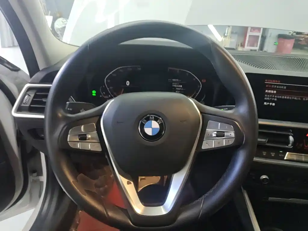 BMW 3 Series — фото 11