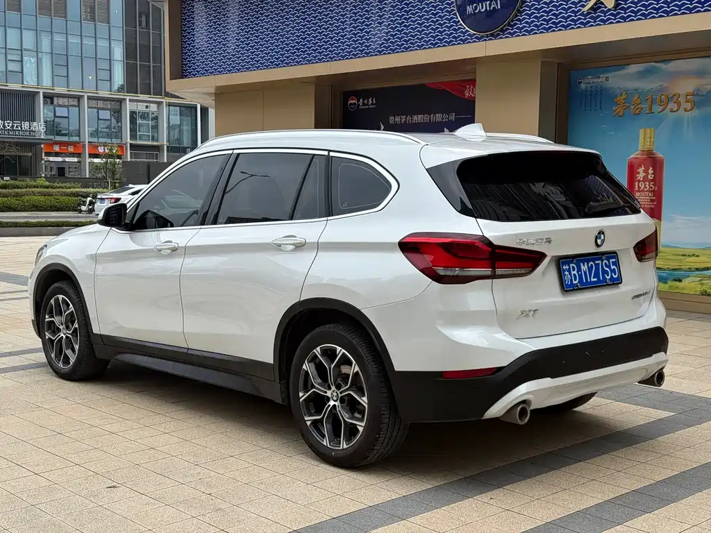 BMW X1 — фото 16