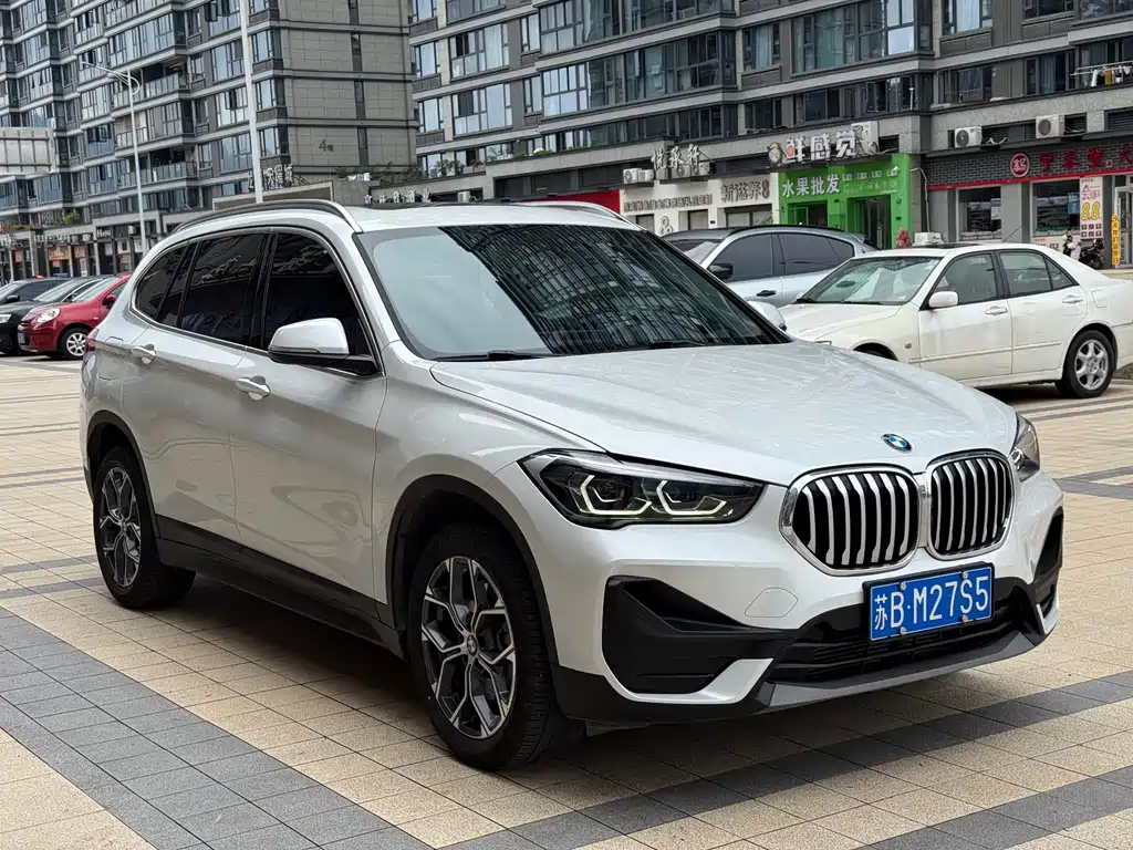 BMW X1 — фото 3
