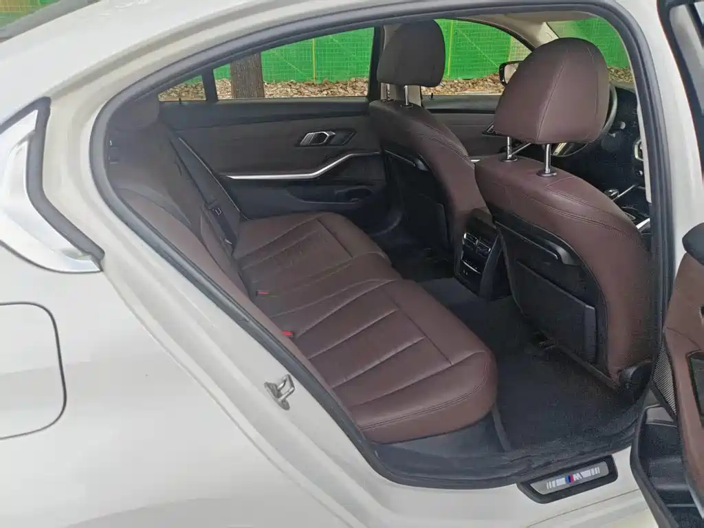 BMW 3 Series — фото 15