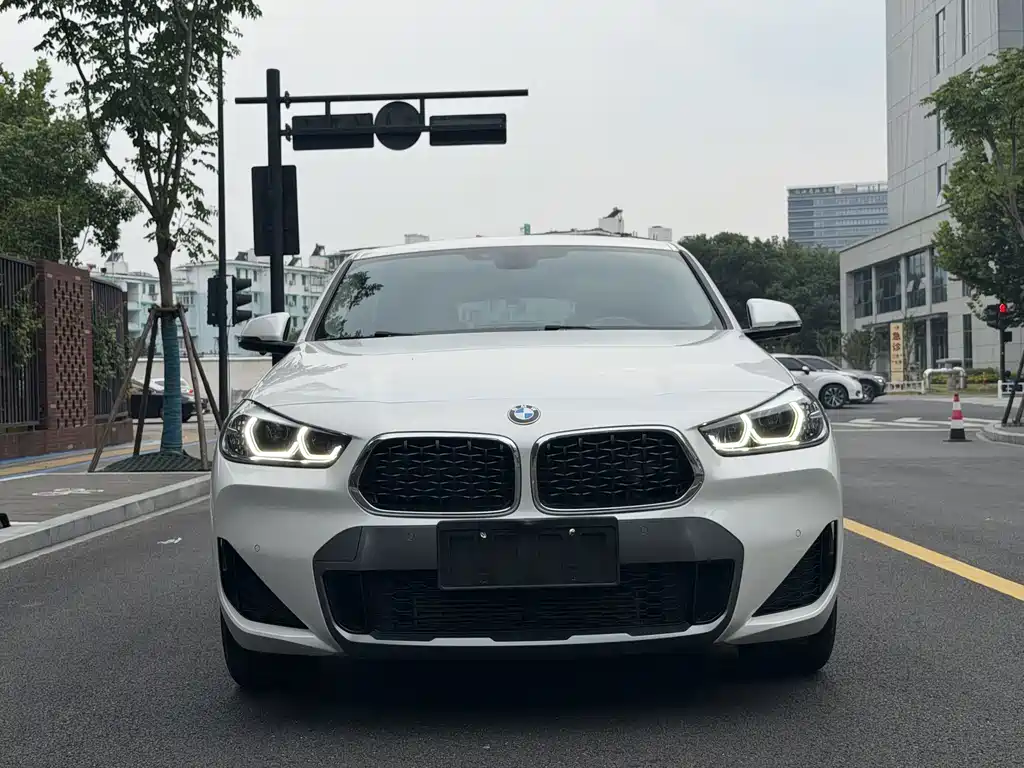 BMW X2 — фото 2
