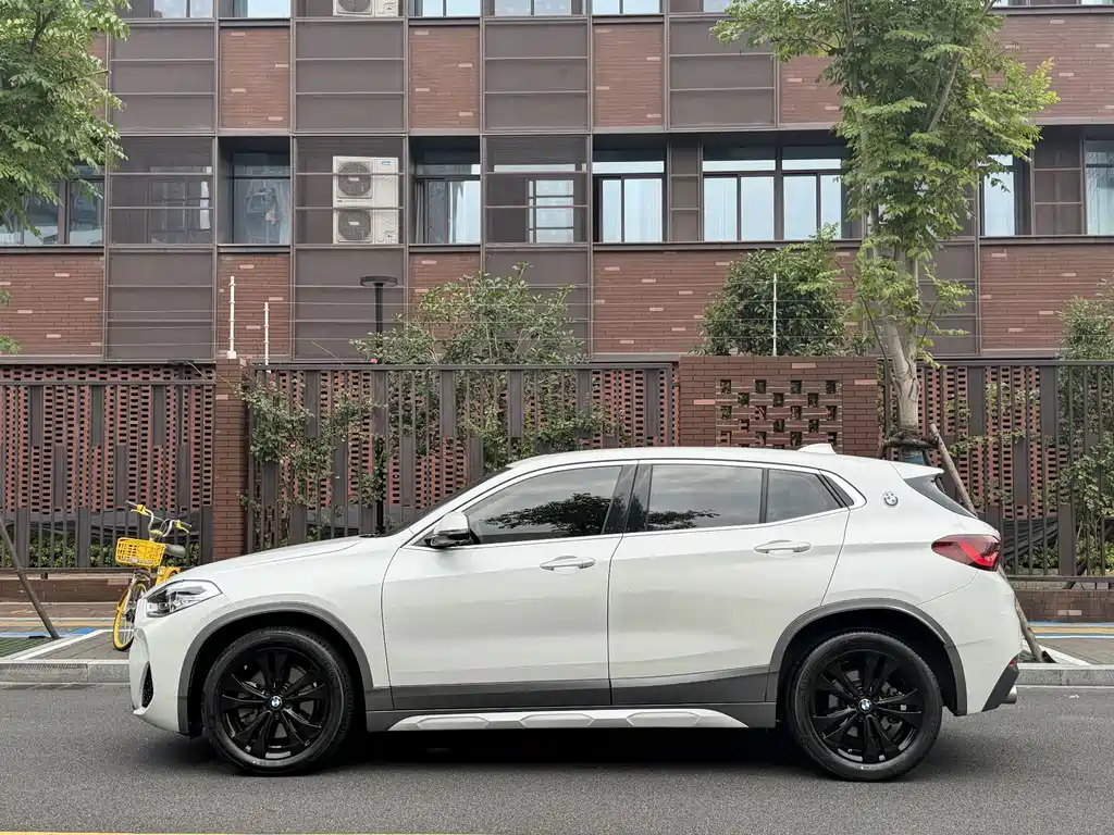 BMW X2 — фото 3