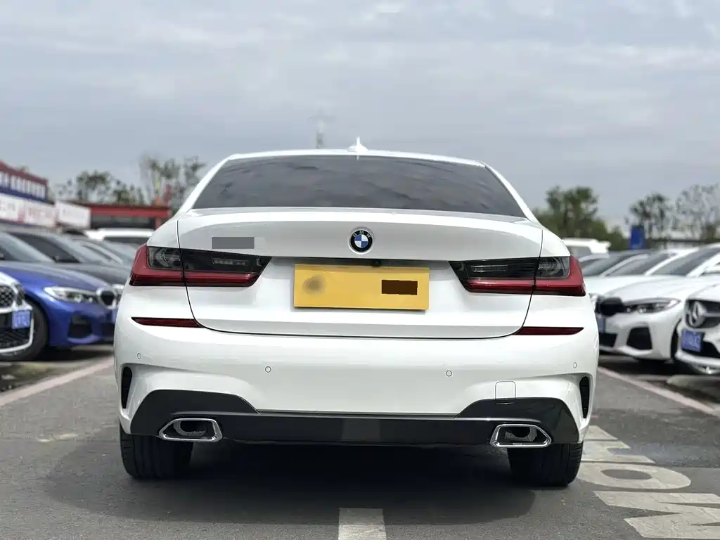 BMW 3 Series — фото 11