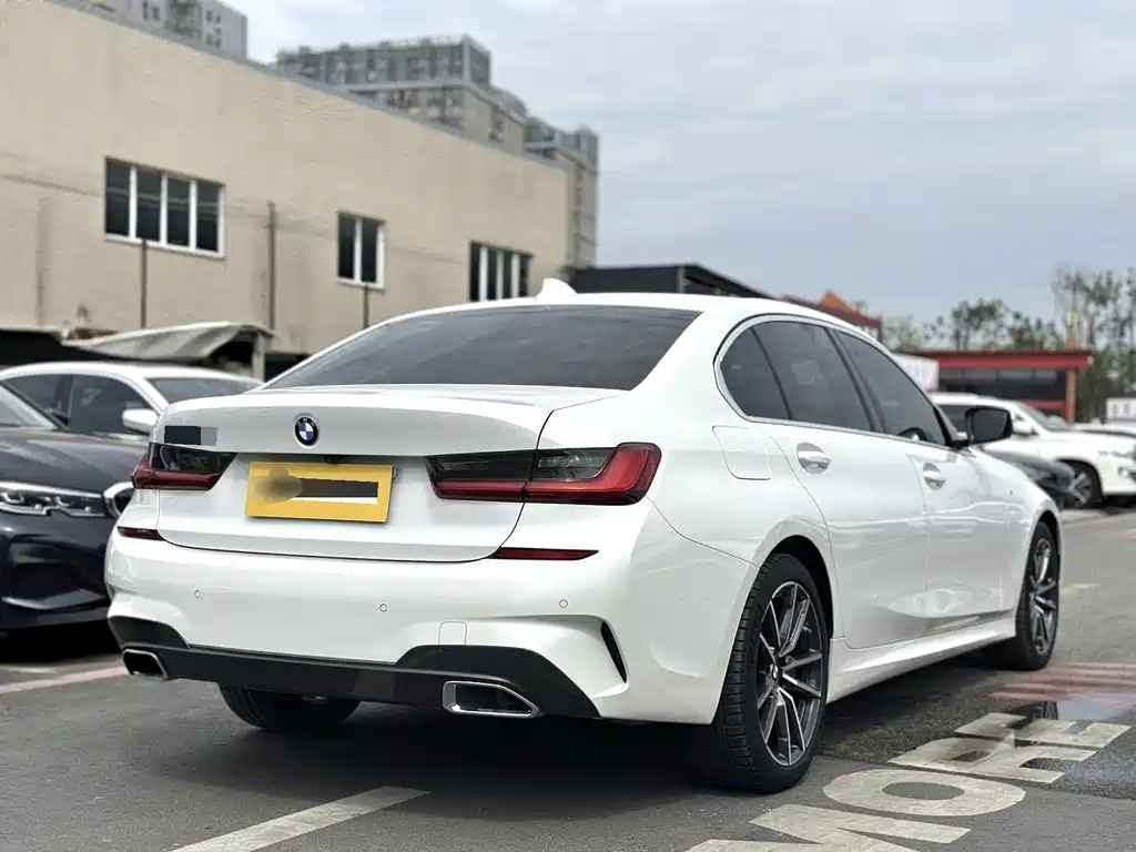 BMW 3 Series — фото 10