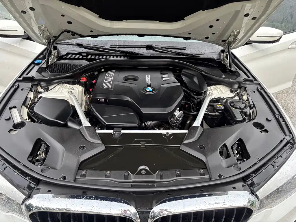 BMW 5 Series (Import) — фото 13