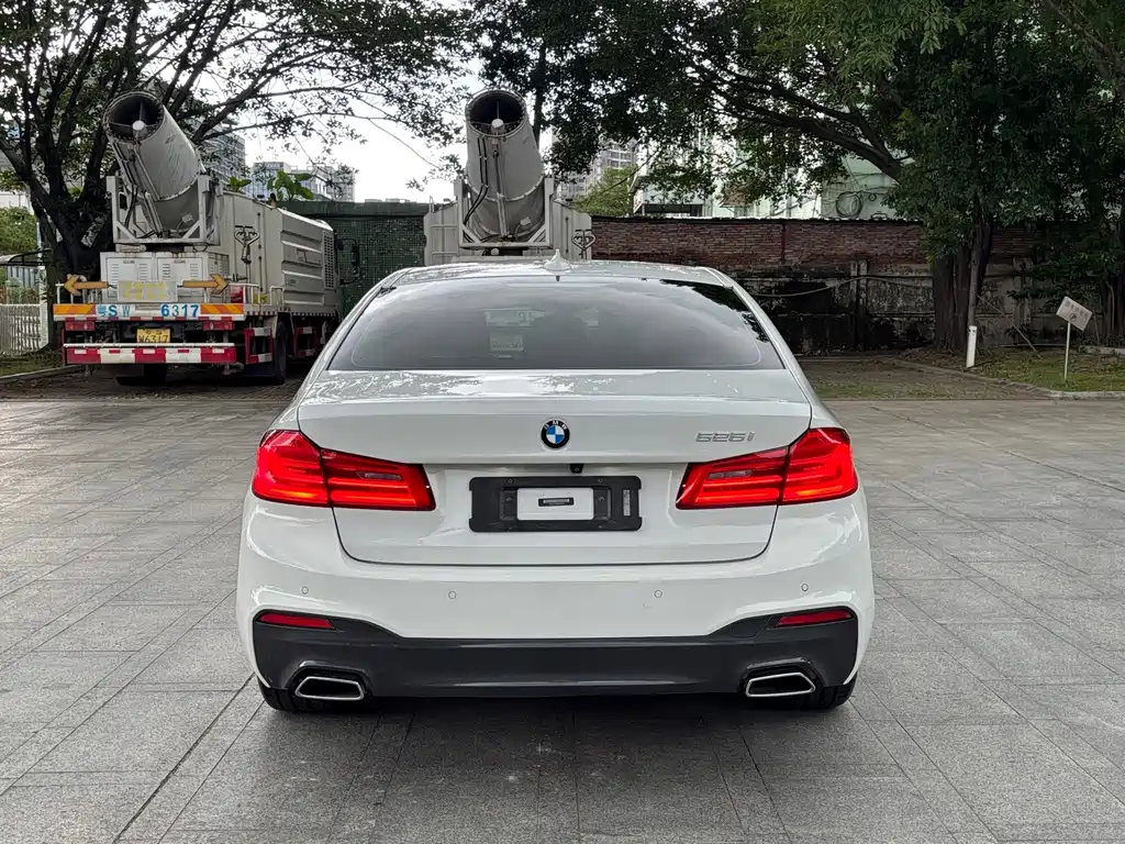 BMW 5 Series (Import) — фото 5