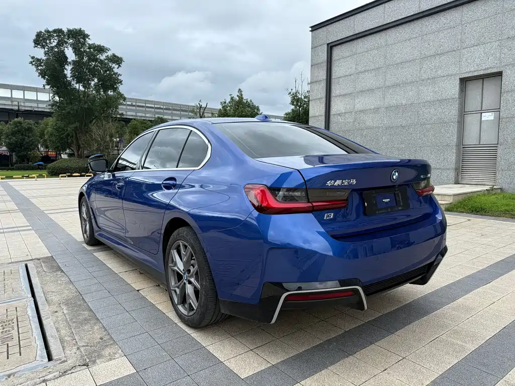 BMW i3 — фото 14