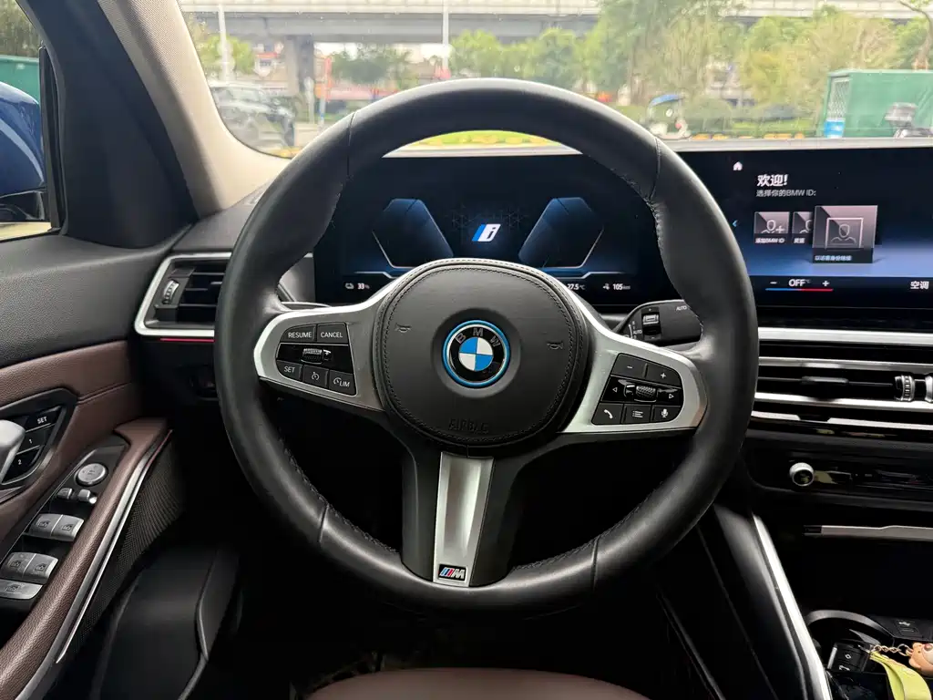 BMW i3 — фото 7