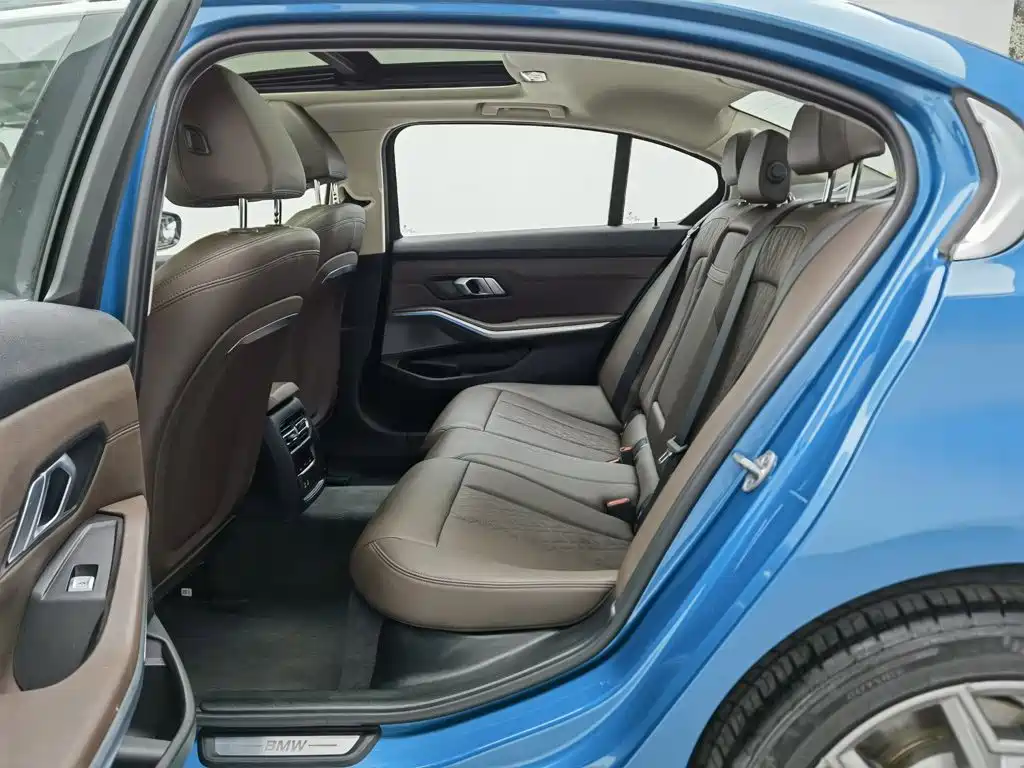 BMW i3 — фото 15