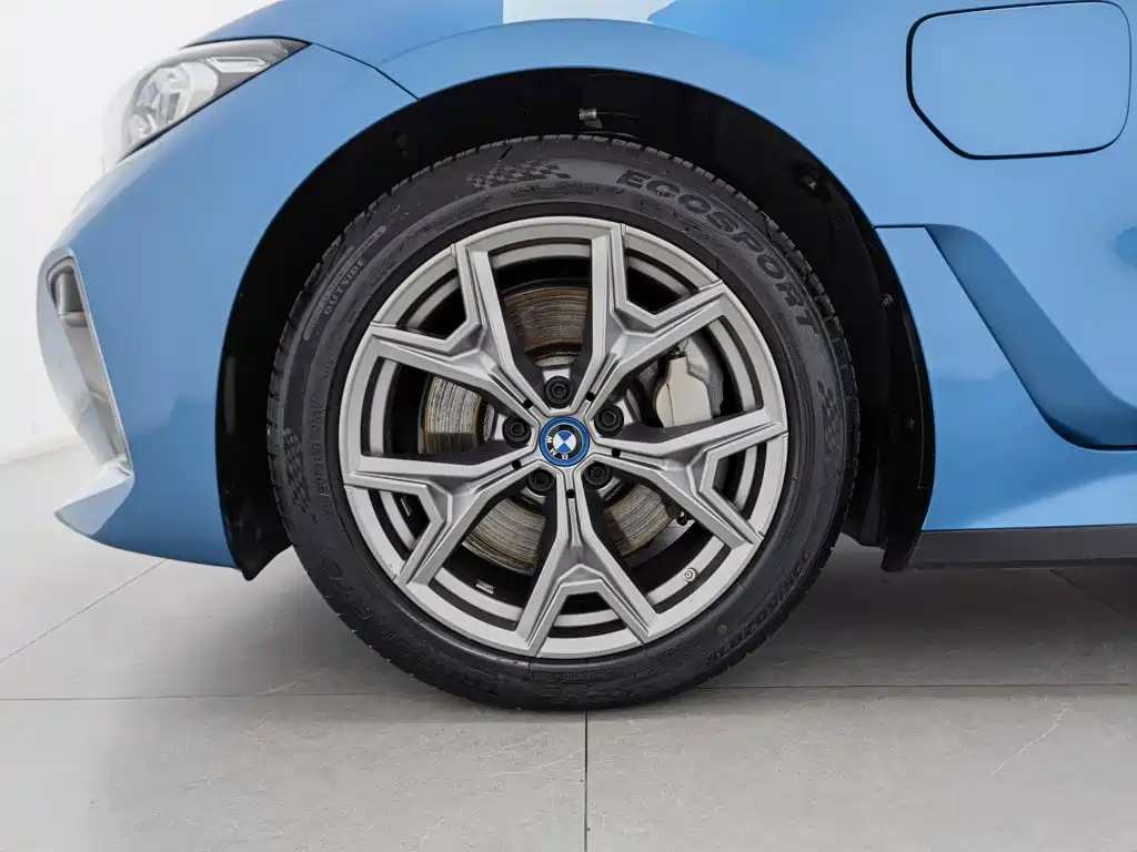 BMW i3 — фото 17