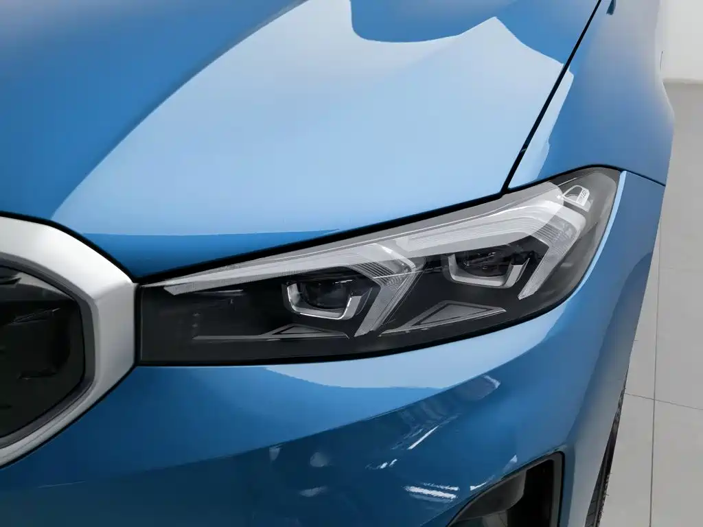 BMW i3 — фото 7
