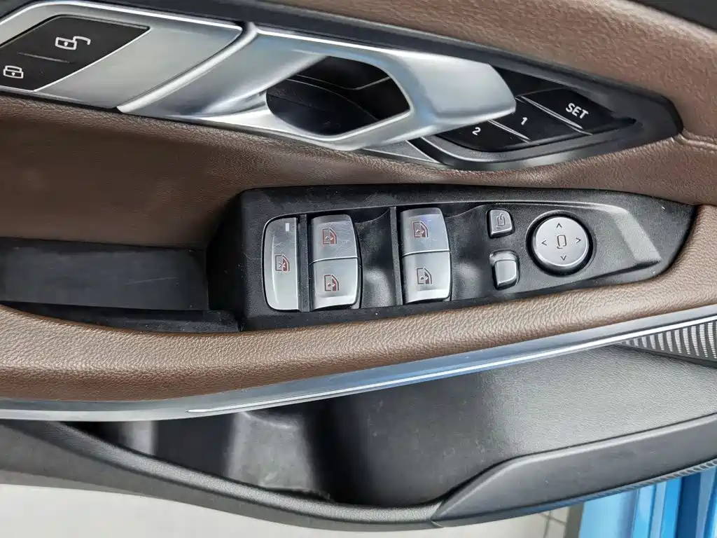 BMW i3 — фото 9