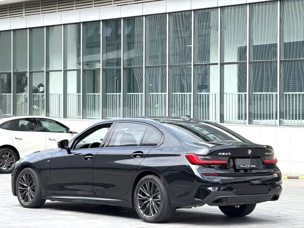 BMW 3 Series — фото 11
