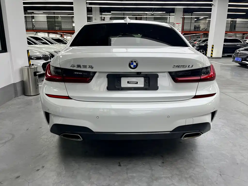 BMW 3 Series — фото 14