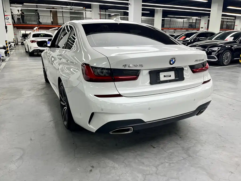 BMW 3 Series — фото 15