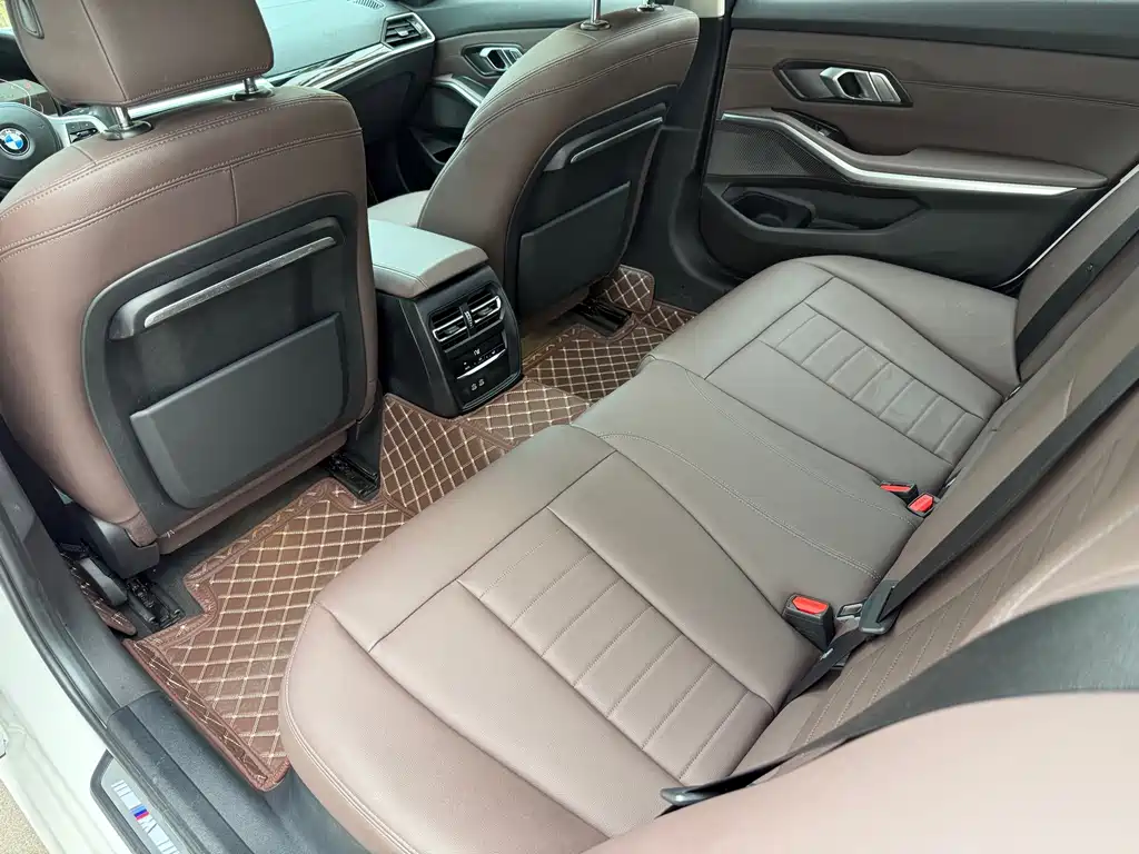 BMW 3 Series — фото 13