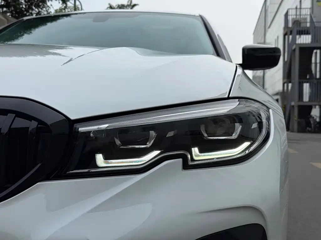 BMW 3 Series — фото 19