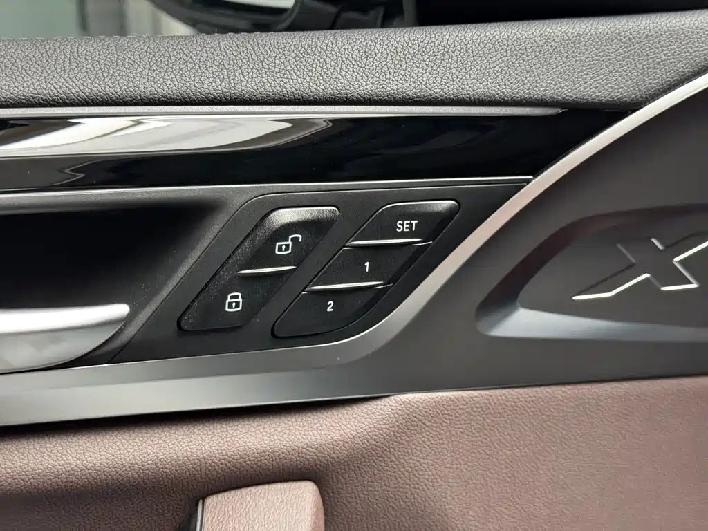 BMW X3 — фото 17
