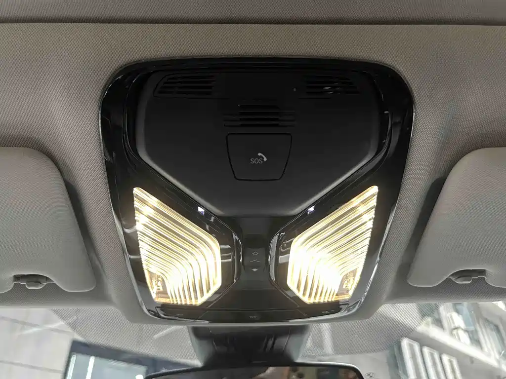 BMW i3 — фото 14