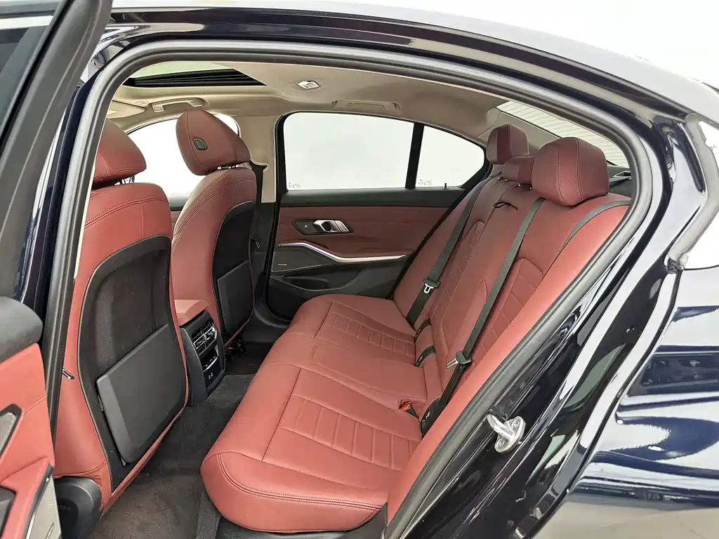 BMW 3 Series — фото 6