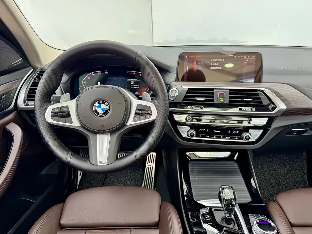 BMW X3 — фото 18