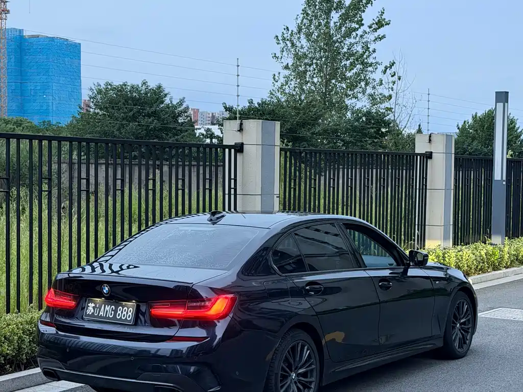 BMW 3 Series — фото 11