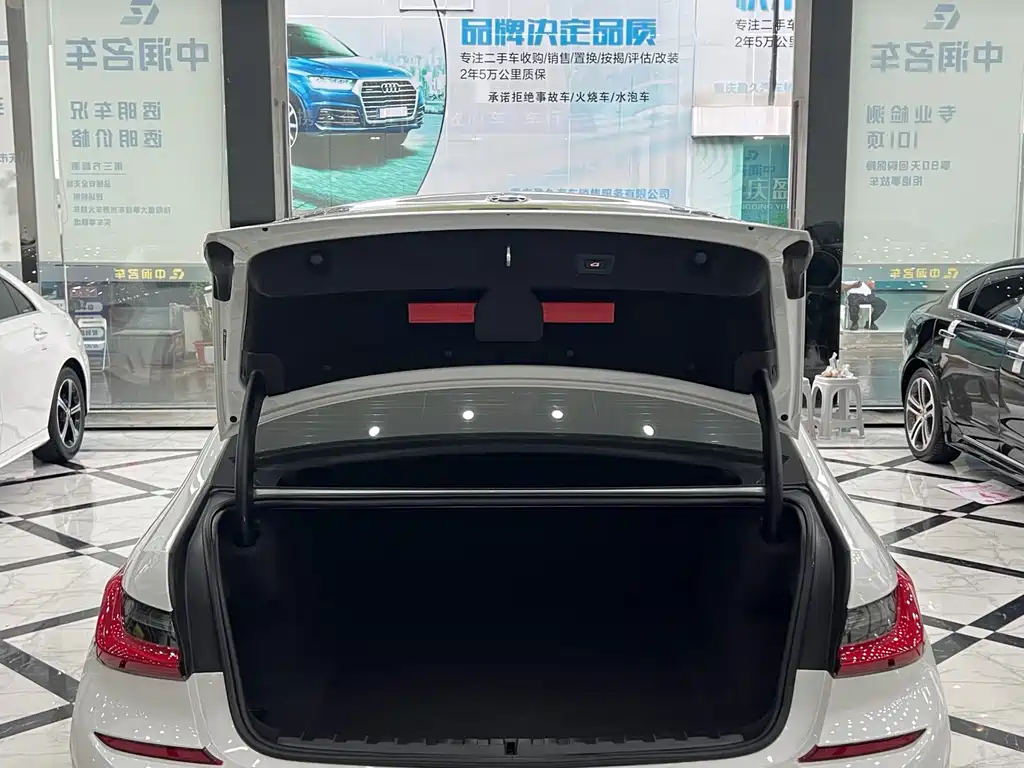 BMW 3 Series — фото 13