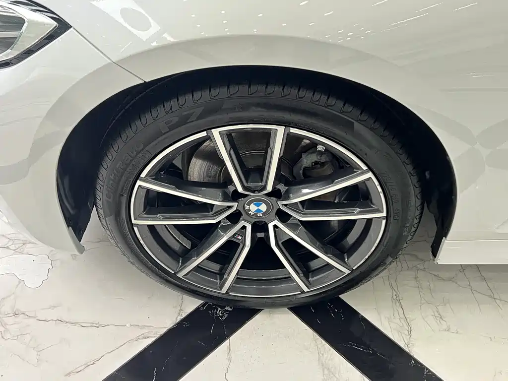 BMW 3 Series — фото 17