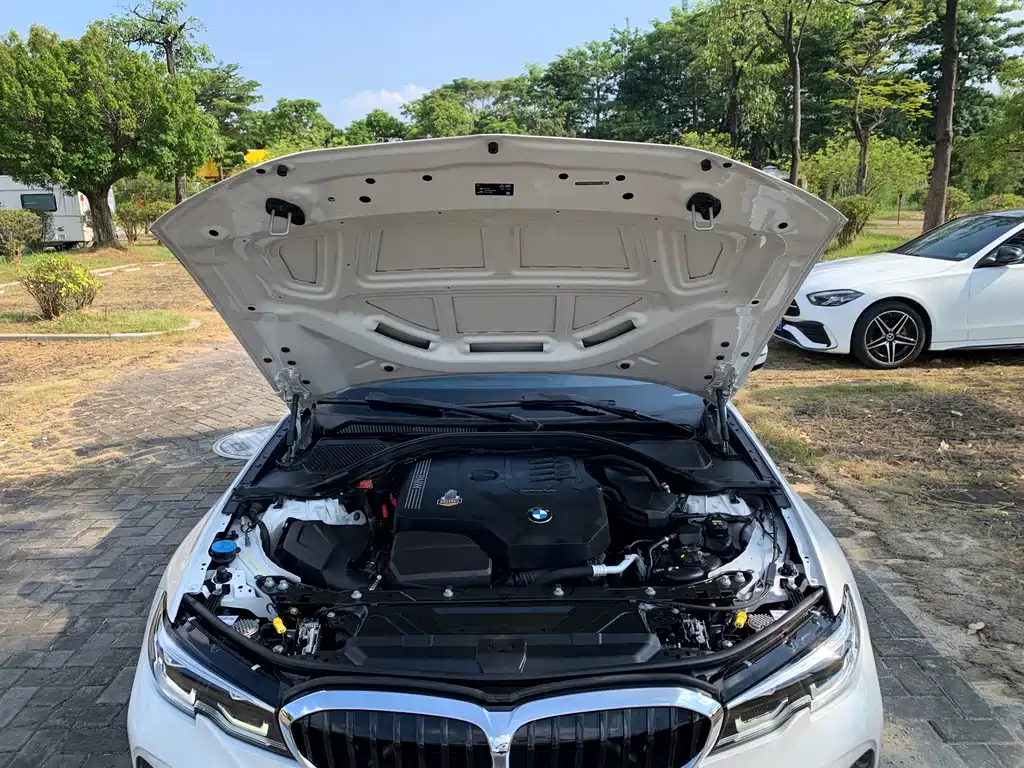 BMW 3 Series — фото 14