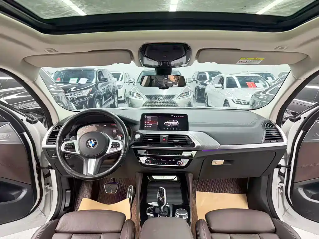 BMW X4 — фото 9