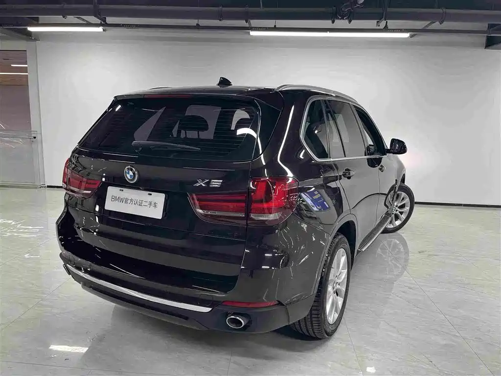 BMW X5 (Import) — фото 5