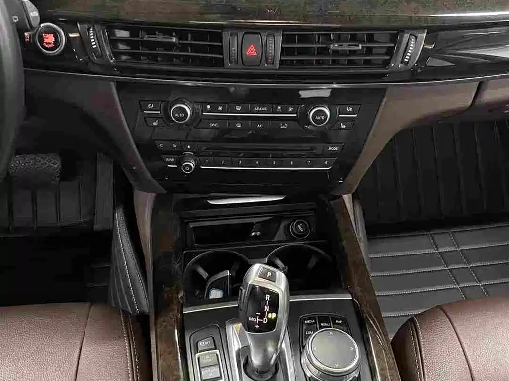 BMW X5 (Import) — фото 9