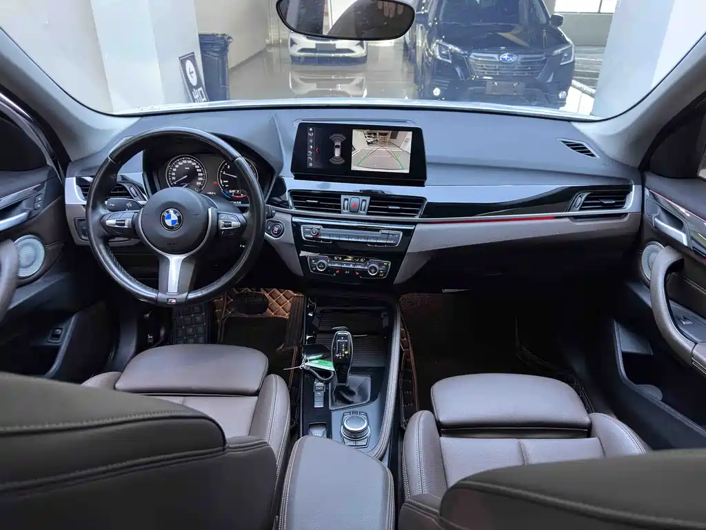 BMW X1 — фото 18