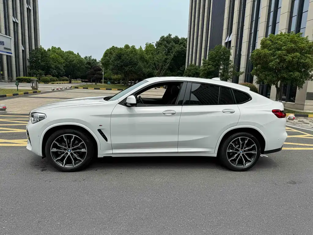 BMW X4 — фото 2