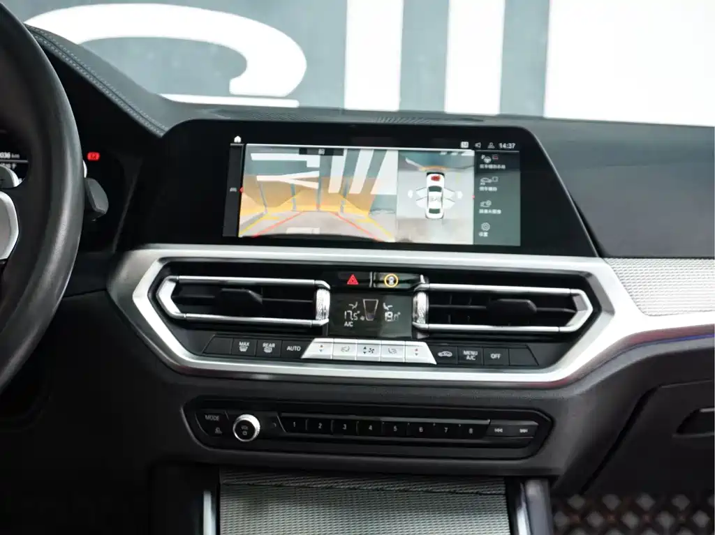 BMW 3 Series — фото 15