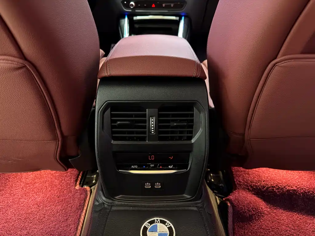 BMW i3 — фото 15