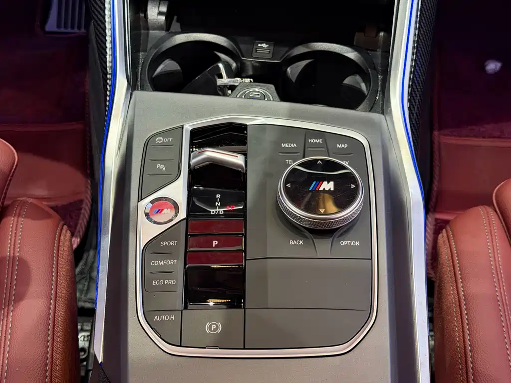 BMW i3 — фото 10